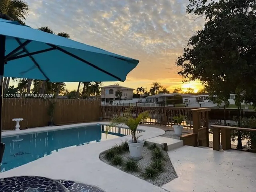 411 SE 6th Avenue Pompano Beach FL 33060
