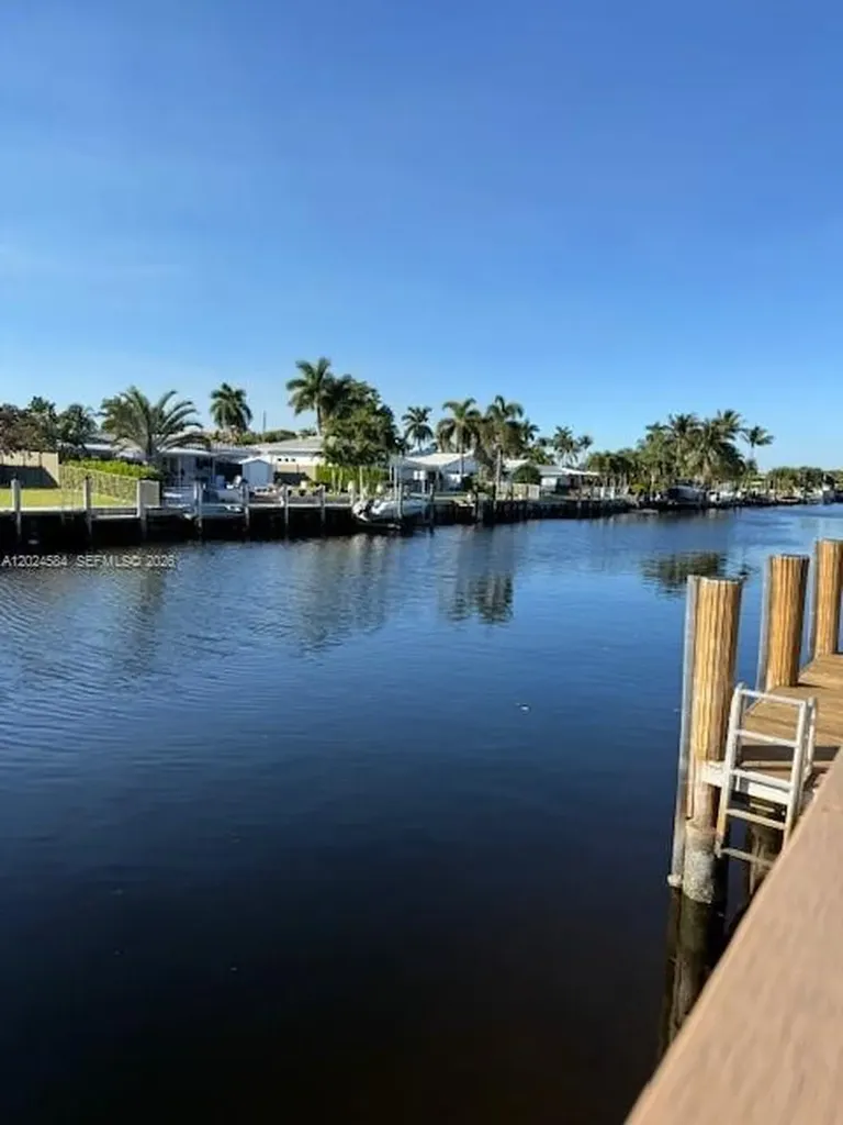 411 SE 6th Avenue Pompano Beach FL 33060