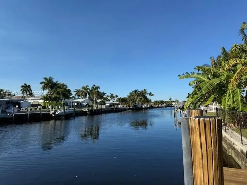 411 SE 6th Avenue Pompano Beach FL 33060