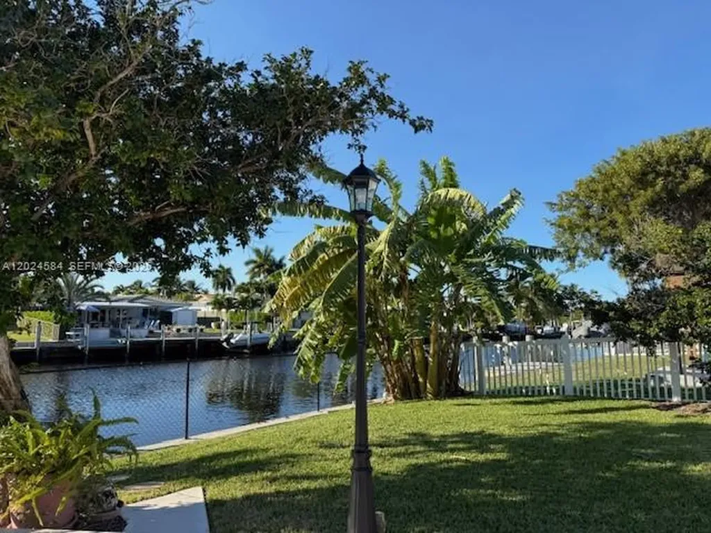 411 SE 6th Avenue Pompano Beach FL 33060