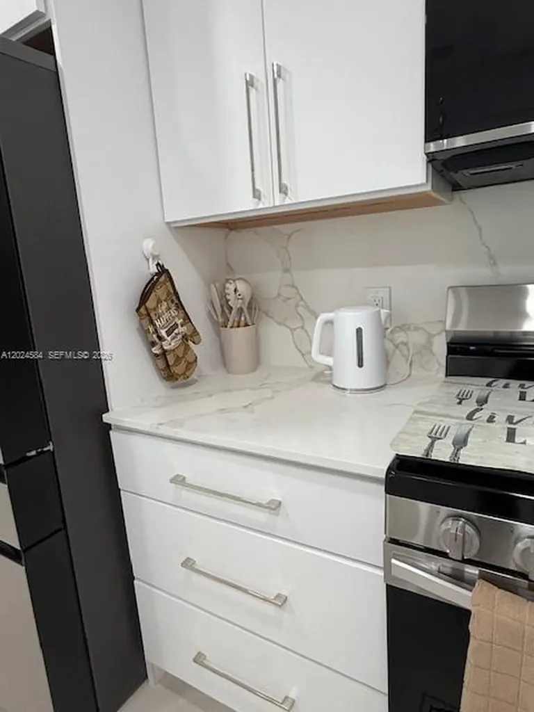 411 SE 6th Avenue Pompano Beach FL 33060