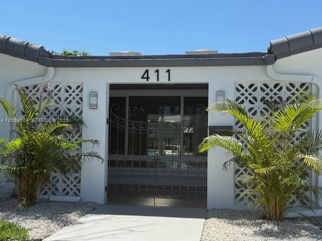 411 SE 6th Avenue Pompano Beach FL 33060