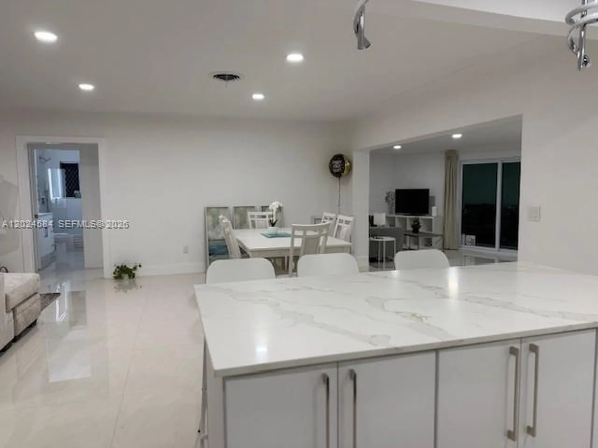 411 SE 6th Avenue Pompano Beach FL 33060