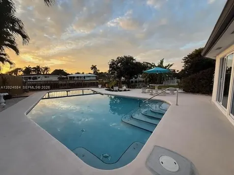 411 SE 6th Avenue Pompano Beach FL 33060