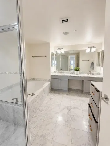 3640 Yacht Club Drive Aventura FL 33180
