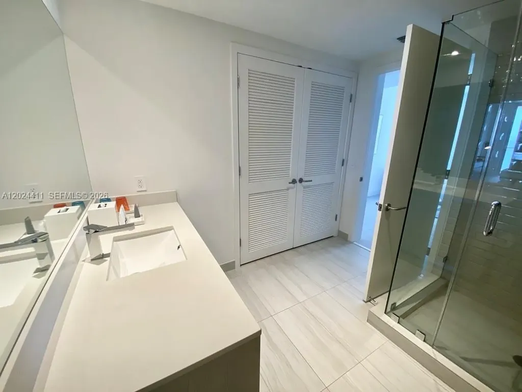 4010 S Ocean Drive Hollywood FL 33019