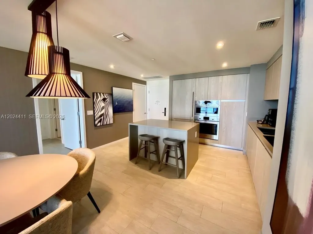 4010 S Ocean Drive Hollywood FL 33019