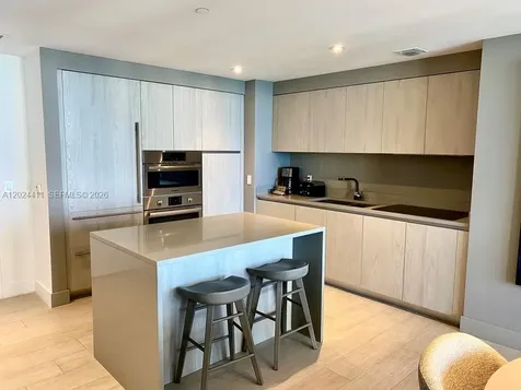 4010 S Ocean Drive Hollywood FL 33019