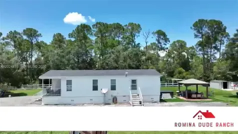 725 N Willows Street Clewiston FL 33440