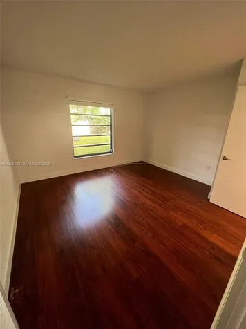 10415 N Kendall Drive Miami FL 33176