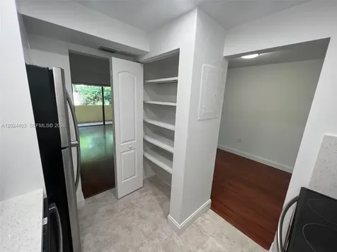 10415 N Kendall Drive Miami FL 33176