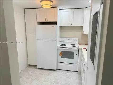 2820 NE 201st Terrace Aventura FL 33180