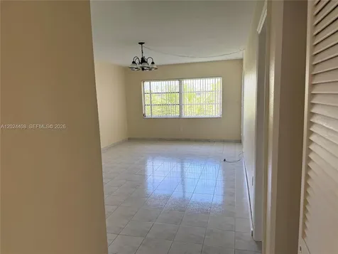 2820 NE 201st Terrace Aventura FL 33180