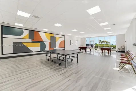 3140 S Ocean Drive Hallandale Beach FL 33009