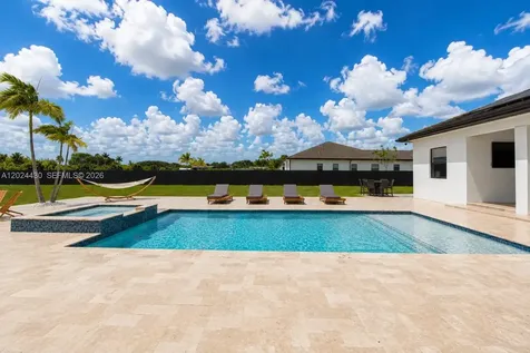 18321 SW 224th Street Miami FL 33170