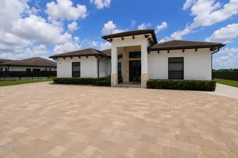 18321 SW 224th Street Miami FL 33170