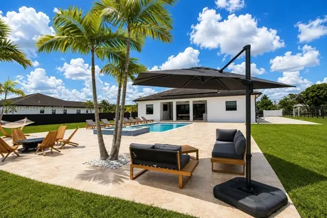 18321 SW 224th Street Miami FL 33170