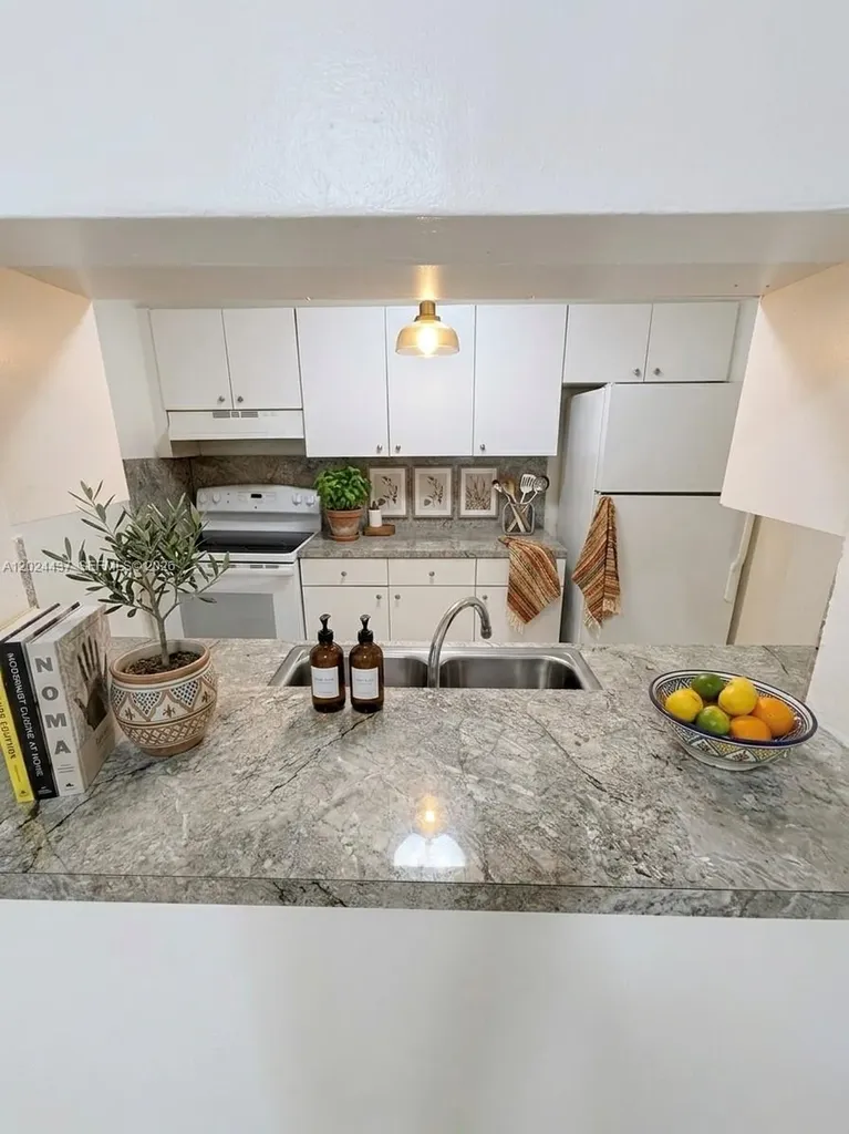 2745 W Okeechobee Road Hialeah FL 33010