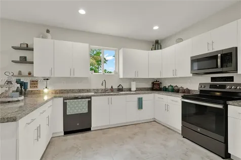 1730 NW 21st Street Homestead FL 33030
