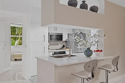 17145 N Bay Road Sunny Isles Beach FL 33160