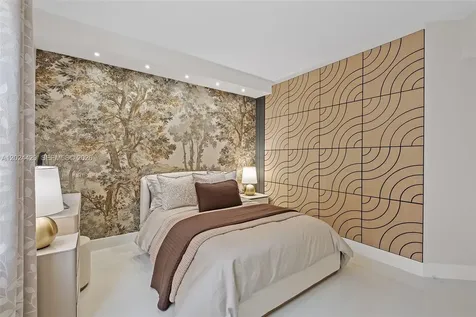 17145 N Bay Road Sunny Isles Beach FL 33160
