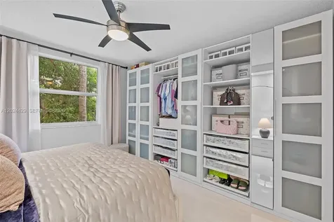 17145 N Bay Road Sunny Isles Beach FL 33160