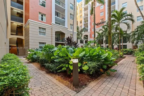 17145 N Bay Road Sunny Isles Beach FL 33160