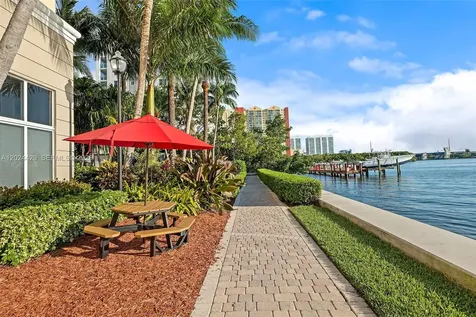 17145 N Bay Road Sunny Isles Beach FL 33160