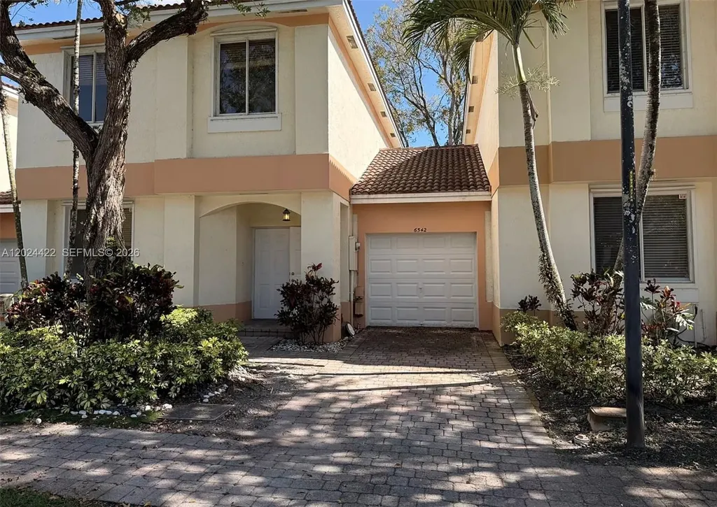 6542 Hidden Cove Drive Davie FL 33314