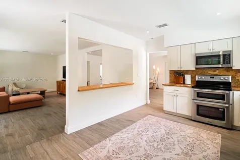 2508 Anderson Road Coral Gables FL 33134