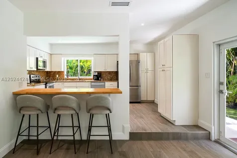 2508 Anderson Road Coral Gables FL 33134