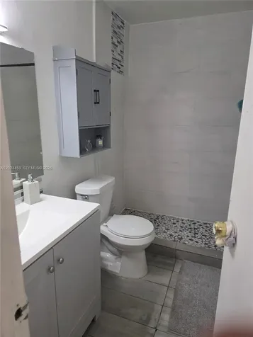 17901 NW 68th Avenue Hialeah FL 33015