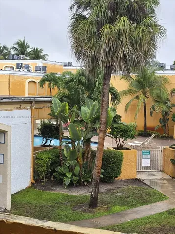 17901 NW 68th Avenue Hialeah FL 33015