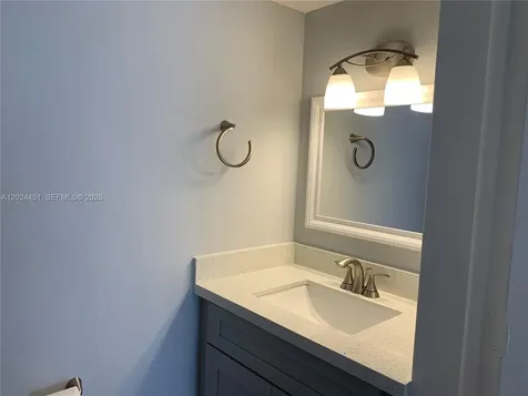 143 Riviera Circle Weston FL 33326