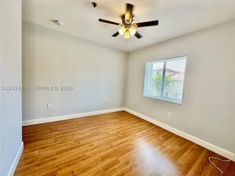 143 Riviera Circle Weston FL 33326