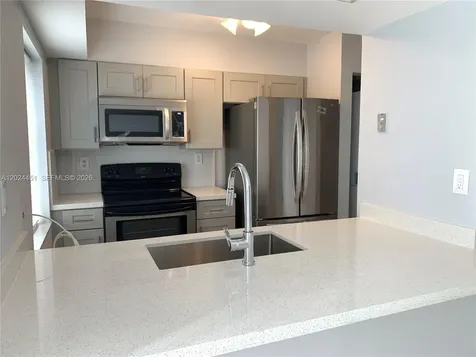 143 Riviera Circle Weston FL 33326