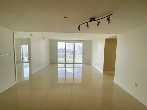 50 Biscayne Boulevard Miami FL 33132