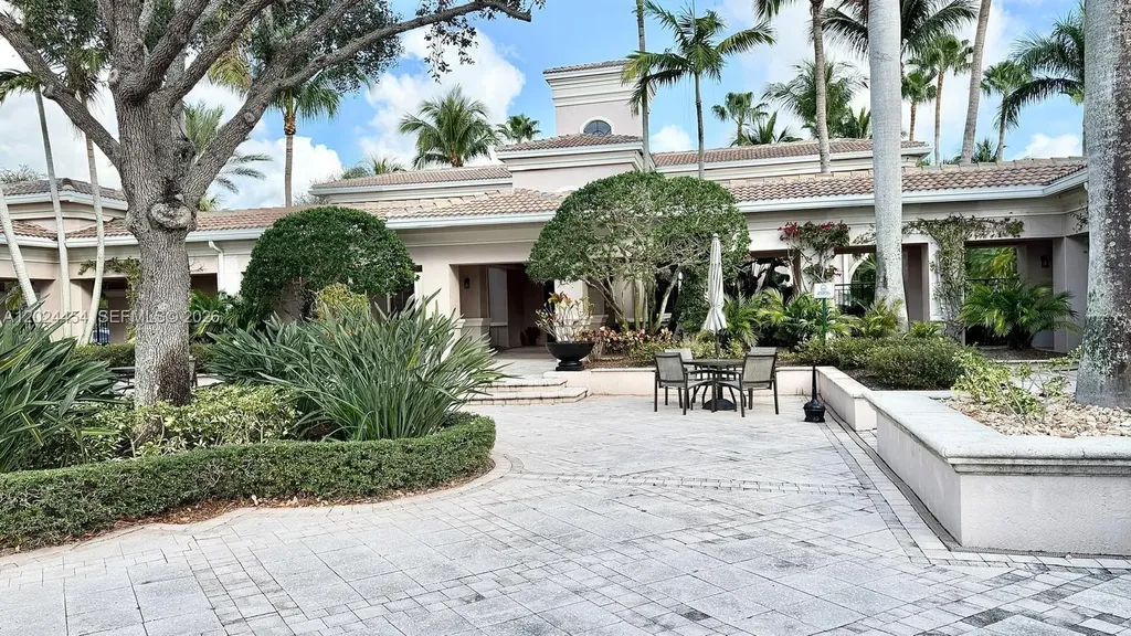 2727 Anzio Court Palm Beach Gardens FL 33410