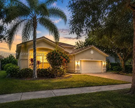4486 W Whitewater Avenue Weston FL 33332