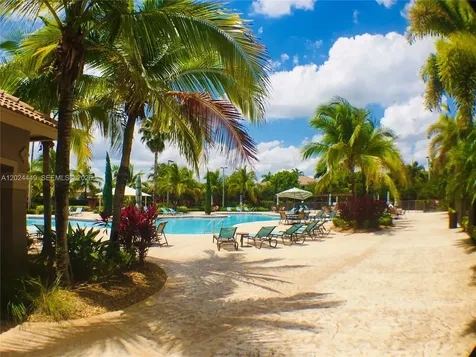 4486 W Whitewater Avenue Weston FL 33332