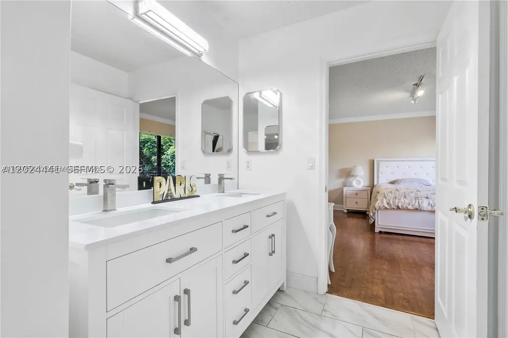 2900 NW 25th Way Boca Raton FL 33434