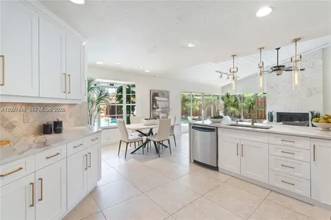2900 NW 25th Way Boca Raton FL 33434