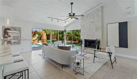 2900 NW 25th Way Boca Raton FL 33434