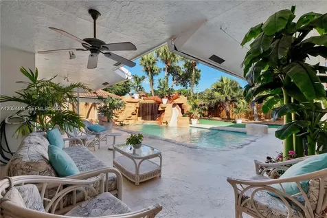 2900 NW 25th Way Boca Raton FL 33434