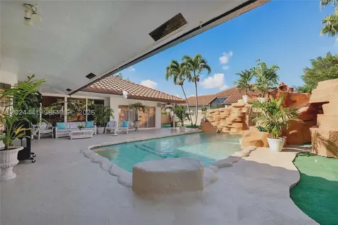 2900 NW 25th Way Boca Raton FL 33434