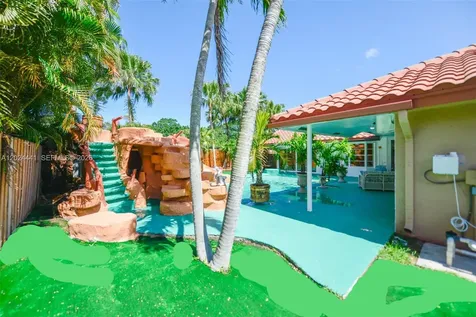 2900 NW 25th Way Boca Raton FL 33434