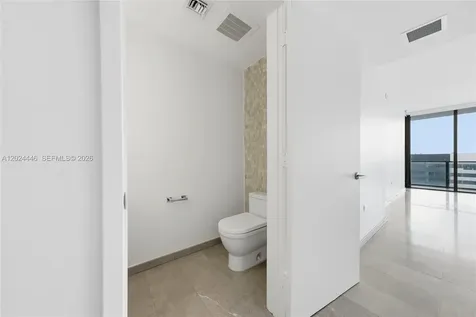 88 SW 7th Street Miami FL 33130
