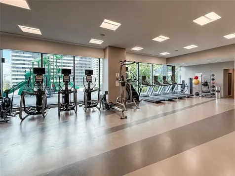 88 SW 7th Street Miami FL 33130