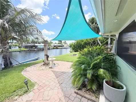 2212 Club House Road North Fort Myers FL 33917
