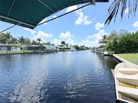 2212 Club House Road North Fort Myers FL 33917